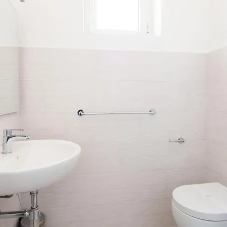 Welcomely - Alte Haus Apartment